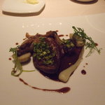 レストラン エテルニテ - 小鳩のポアレ　サラミソースで
