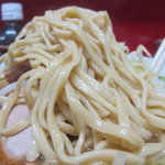 ラーメン二郎 - 麺のアップ