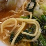 そらの星 - キャベツらーめん（並）の麺
