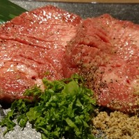焼肉匠 勝善 - 厚切り旨トロタン塩\1680(18-02)