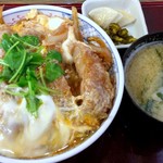そば処水元やぶ - カツ丼1000円
