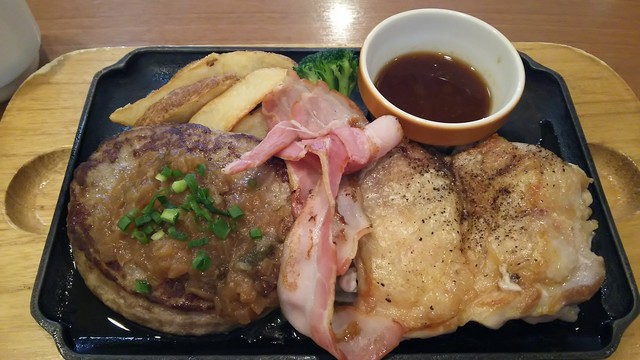 ココス 鹿沼鳥居跡町店 Coco S 新鹿沼 ファミレス ネット予約可 食べログ ココス 鹿沼鳥居跡町店 Coco S 新鹿沼 ファミレス ネット予約可 食べログ