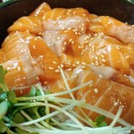 海鮮丼きときと - 切り落とし？