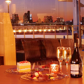 Dinner with Odaiba night view