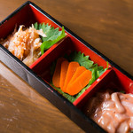 居酒屋よっちゃん - 日本酒によく合う珍味三点盛り