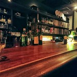 BAR TALISKER - 素敵な店内