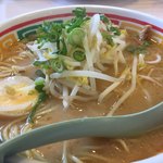 豚太郎 - みそラーメン。寒い日は、さらに美味しいです。