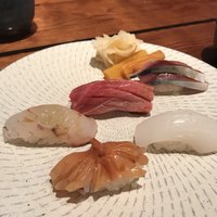 松栄 恵比寿本店 - イカ、赤貝、鯛、トロ、鯖