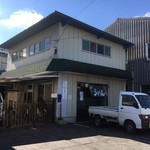 野口うどん - この時は晴れてるが雪の散らつく極寒
      今年はめっちゃ雪と雨が多い
      あったまりました
      ご馳走さま(*´д`*)