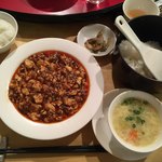 赤坂 四川飯店 - 