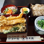 本多屋 - 天重定食です