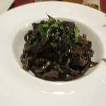 パスト エ ビバンド ガク - イカスミのキターラ