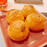 Benoit Alain Ducasse - アミューズのチーズシュー