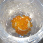 Ode - イクラ、ジャガイモのエスプーマ