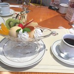 ザ・カフェ - 別腹です