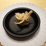 アルゴリズム - ①繋ぐ肝　ブラジル　旨味（ミル貝と肝ソース、ポンデケージョ）