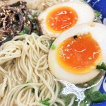 博多らーめん ShinShin - 煮玉子と極細麺