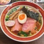 拉麺いさりび - ネオ中華そば（800円）