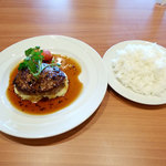 ココス - 『プレミアムハンバーグ リッチスタイル トリュフソース コンボセット』