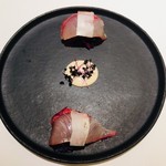 アニエルドール - カンパチ　キャベツ　カリフラワー　ベリー