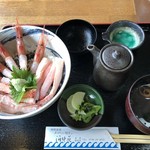 おけしょう鮮魚の海中苑 - カニ・エビ丼（1,620円）