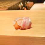 鮨 尚充 - 真鯛うに巻き