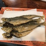 小あじ唐揚げ。
          美味し。