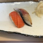 すし仁 - サーモン、鯖です。