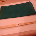 北新地 ふじ田 - テーブルセットです。