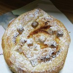 サンライズベーカリー - フロマージュ