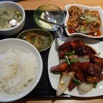 天香美意 - 黒酢酢豚と麻婆豆腐セットランチ