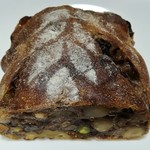 ラトリエ ドゥ プレジール - パン オ フリュイ ルージュ2018