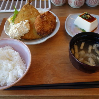 魚と肴のお店 萩_2