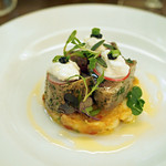 ICARO miyamoto - 軽く燻製したブリのマリネとじゃがいものサラダ　ブラータチーズとキャビア添え