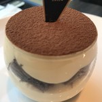 トシ・ヨロイヅカ 東京 - 