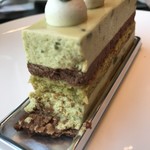 トシ・ヨロイヅカ 東京 - 