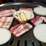Chonju - 豚バラ肉と玉葱