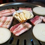全州 - 豚バラ肉と玉葱