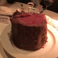 ロウリーズ・ザ・プライムリブ 恵比寿ガーデンプレイス店 - 