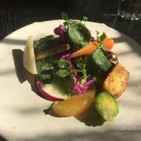 ラ・ボンヌターブル - アミューズ：畑の野菜