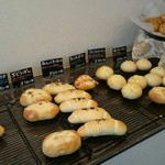 ベーカリー ミニョンミニョン - 