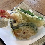 そば定食の天ぷら