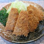 とんかつ くにか - めんちかつとひれかつとハムカツのアップ