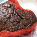 サンメリー - ハートのチョコクリームメロンパン（裏側）