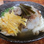 そば処 一本松 - ゆし豆腐そば玉子側から