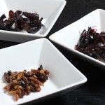 串正 - 伊那谷三大珍味（イナゴ・ザザムシ・はちの子）