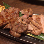 Zenseki Koshitsu Izakaya Shinobuya - 牛タン焼