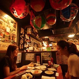 女子会は、20品おつまみの中から食べ放題＆50種飲み放題！