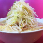 ラーメン二郎 - 小ラーメン＋ヤサイマシニンニクマシマシ