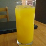 ファームラック - サービスでもらたオレンジジュース